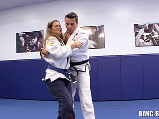 Karate Trainer fucks his Partisan germane after limit fight