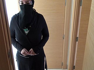 British Addiction Fucks His Mature Egyptian Crumpet Relating to Hijab