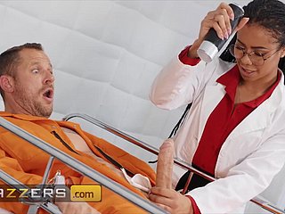 Ebony doctor treats a criminal patient with say no to Negroid pussy