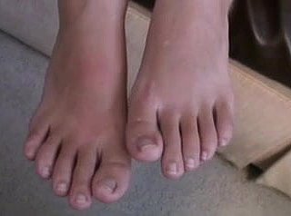 Evelyn Lin recebe seus belos pés jizzed